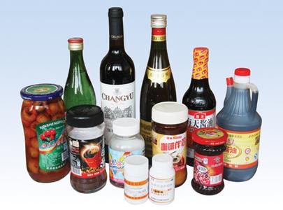 Налаштована автоматична машина для нанесення етикеток для круглої вертикальної пляшки з миючим засобом