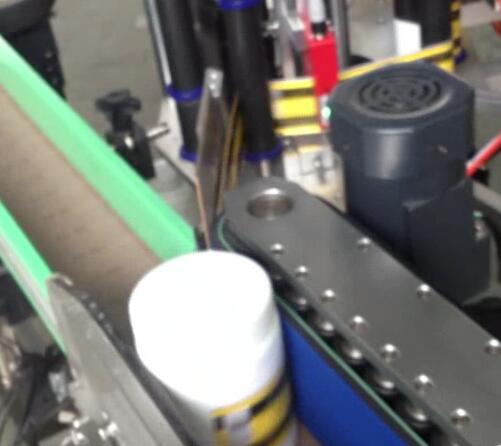 Машина для етикетування круглих пляшок, машина для розливу та етикетування пляшок для цукерки