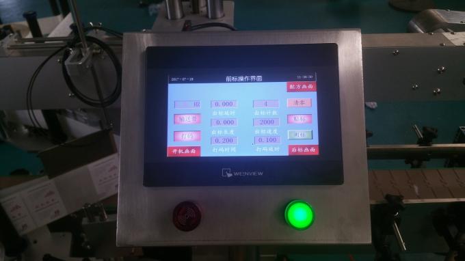 Автоматична машина для наклейки скляних пляшок із плоскою пляшкою, машина для наклейки наклейок