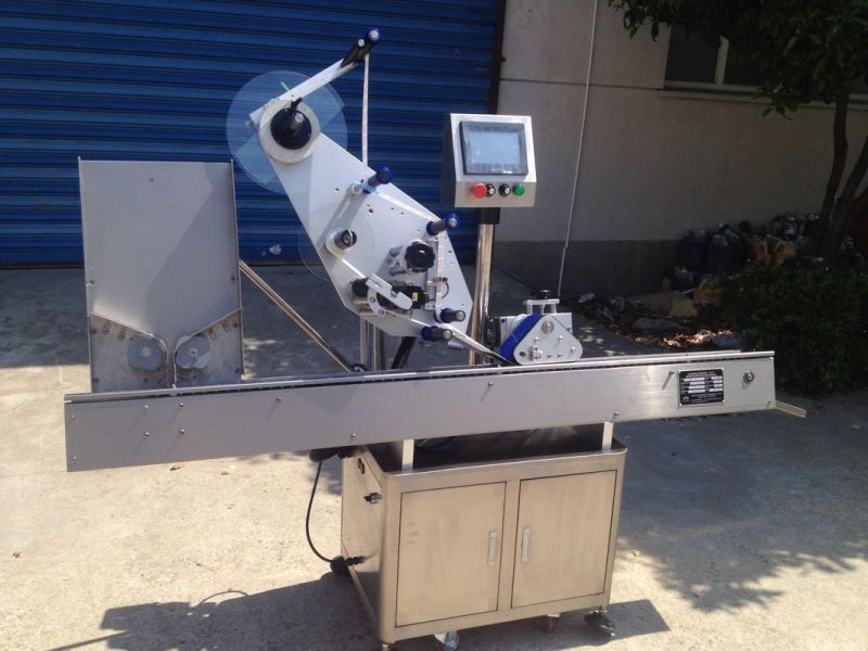 Китай Індивідуальна автоматична машина для етикетування флаконів для невеликих постачальників етикеток для пляшок пеніциліну