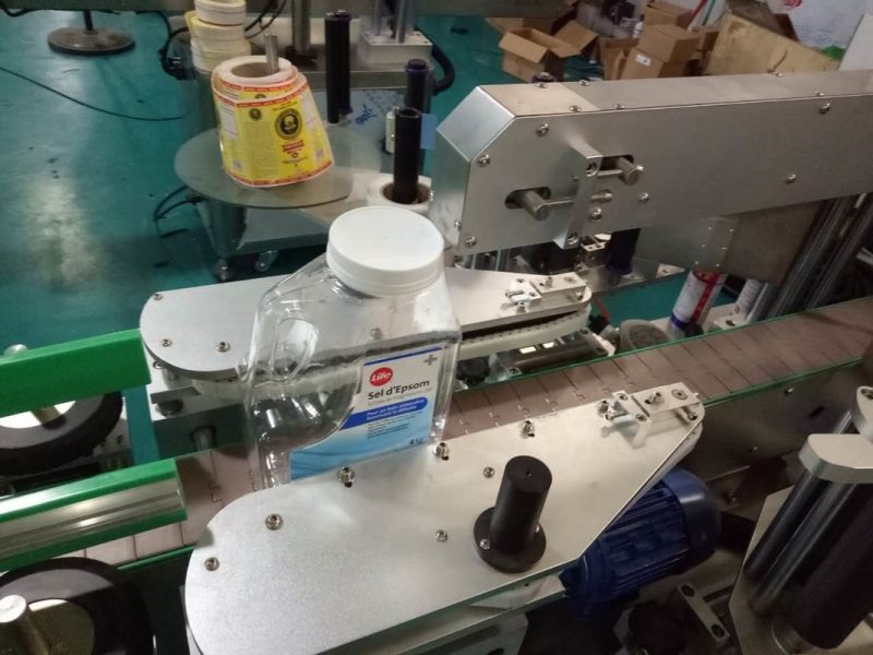 Китай Машина для наклейки наклейки на квадратні пляшки з двома сторонами шафи SUS304 із постачальником засобів особистої гігієни