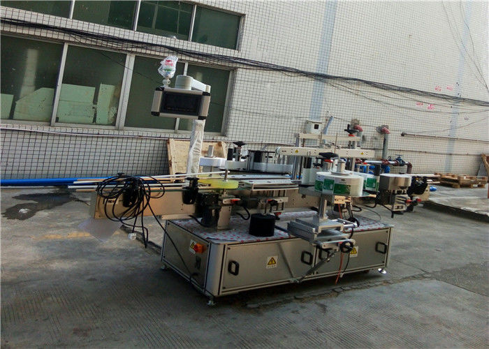 Китай Автоматична двостороння маркувальна машина для постачальника плоских квадратних пляшок