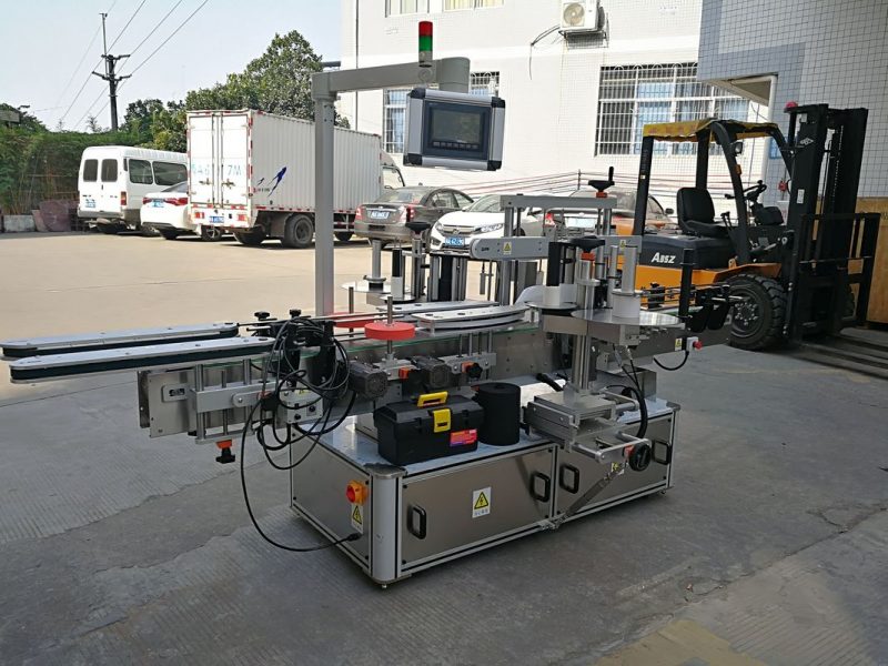 Китай Двостороння липка етикеткова машина для пляшок шампуню Повний автоматичний постачальник