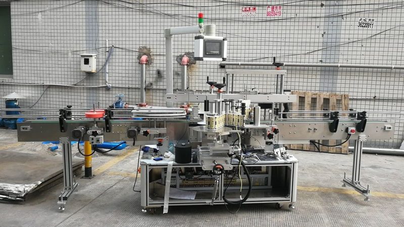 Китай Постачальник автоматичної етикетки для склеювання квадратних пляшок з двосторонньою стороною